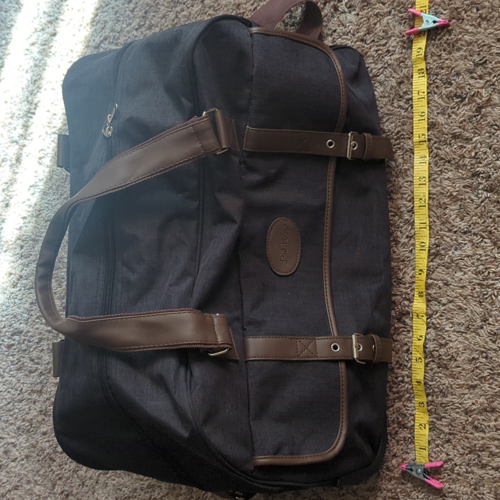 Bella Russo Carry on and toiletry bag
